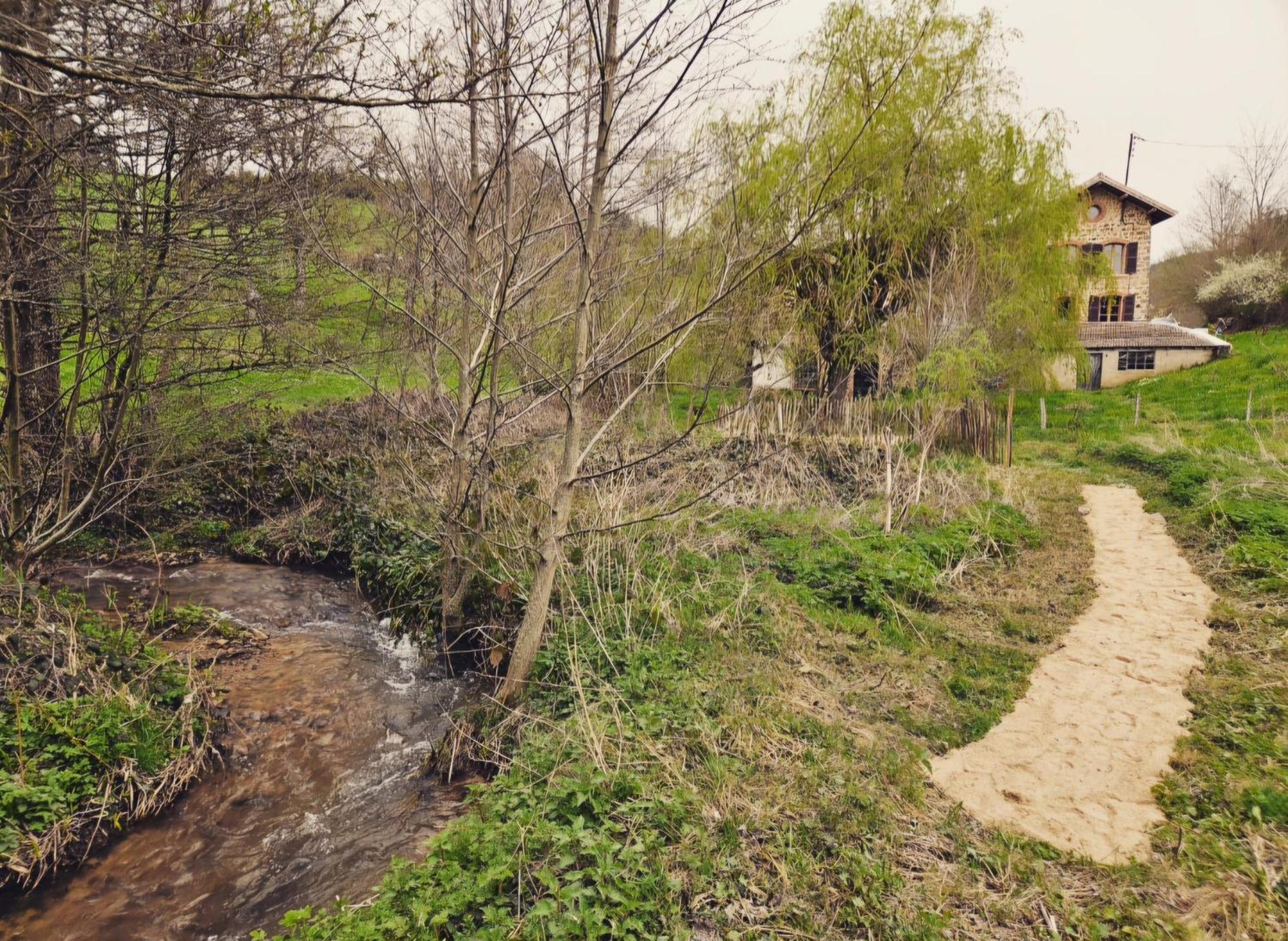 Villa La Fabrique Du Roncon à Saint-Bonnet-le-Troncy Extérieur photo