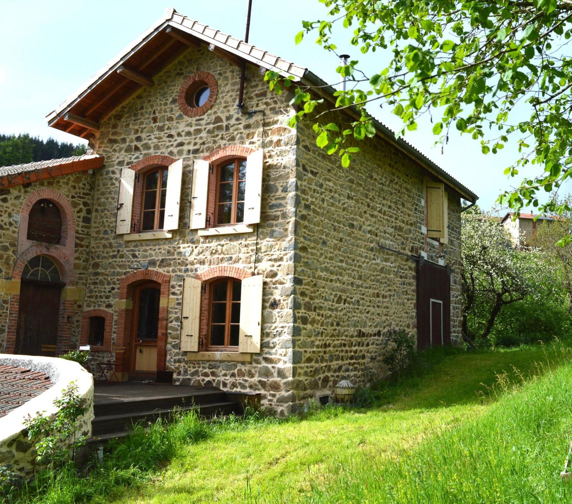 Villa La Fabrique Du Roncon à Saint-Bonnet-le-Troncy Extérieur photo